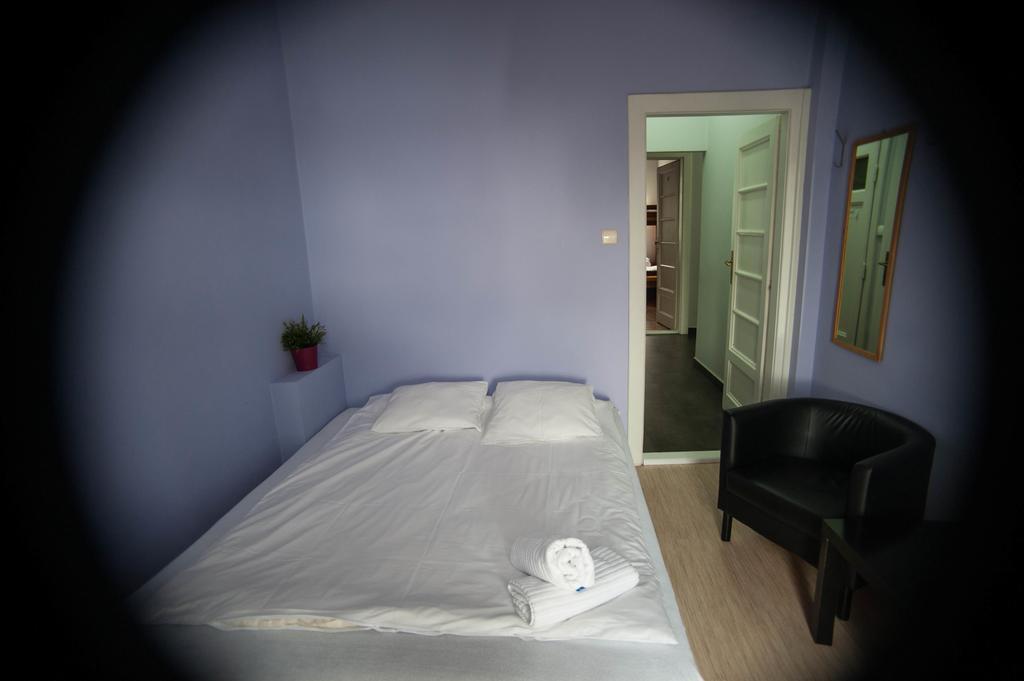 Bed and Breakfast Okay House Krakau Zimmer foto
