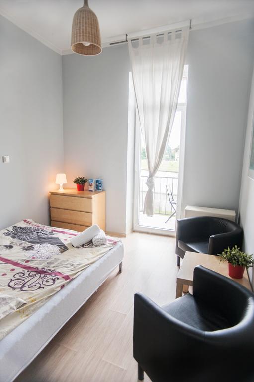 Bed and Breakfast Okay House Krakau Zimmer foto