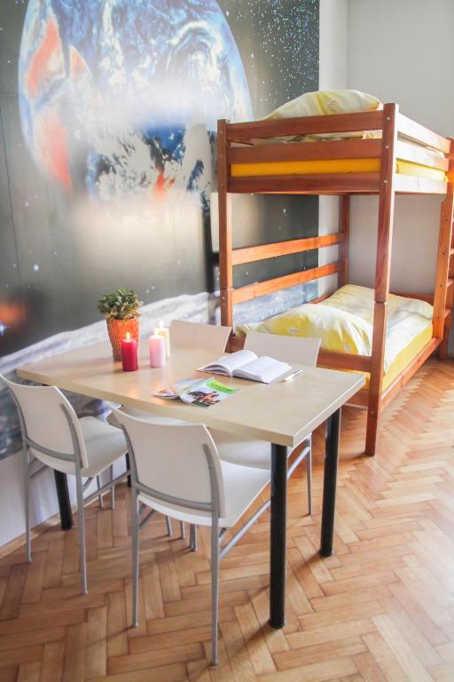 Bed and Breakfast Okay House Krakau Zimmer foto